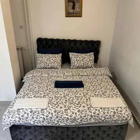 Apartman Alexandar13 *