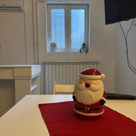 Alexandar13 Apartman *