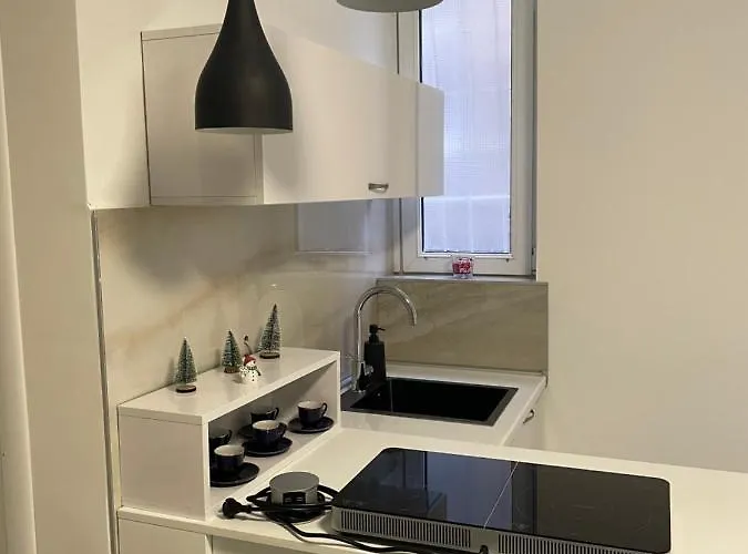 Alexandar13 Apartamento *